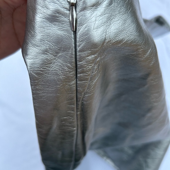Metallic silver mini skirt - Picture 6 of 7